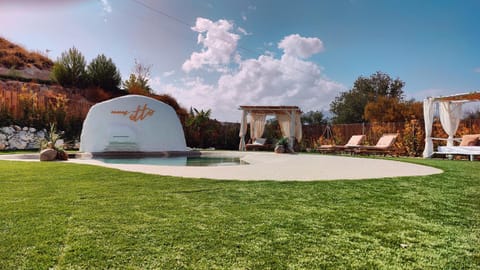Garden view, Swimming pool
