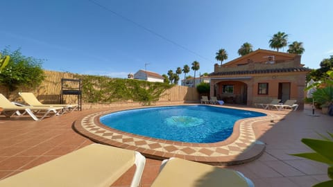 Property building, Pool view, Swimming pool, sunbed