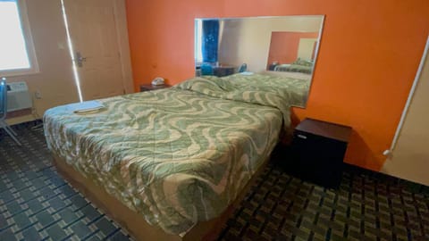 Deluxe Inn Motel Motel in Detroit