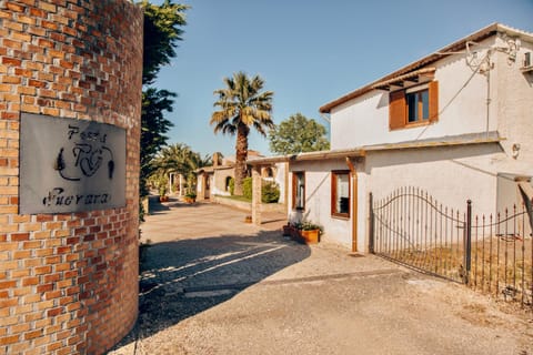Agriturismo Posta Guevara Farm Stay in Province of Foggia