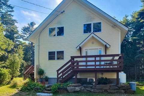 Property building, Day, Garden