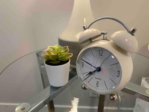 Sunny House with Hot tub near Stanford House in Atherton