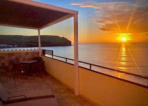 Natural landscape, View (from property/room), Balcony/Terrace, Sea view, Sunrise