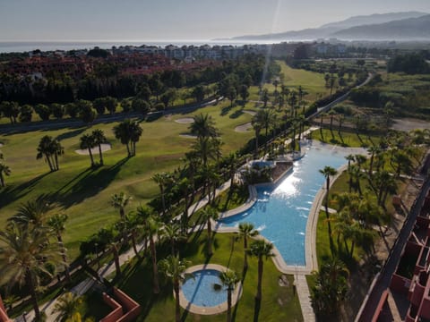 Bird's eye view, Swimming pool, Swimming pool