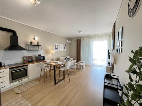 Kitchen or kitchenette, Living room, Dining area