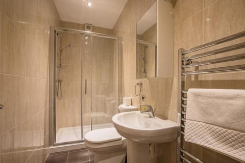 Waterfront Apartments Apartment in Douglas