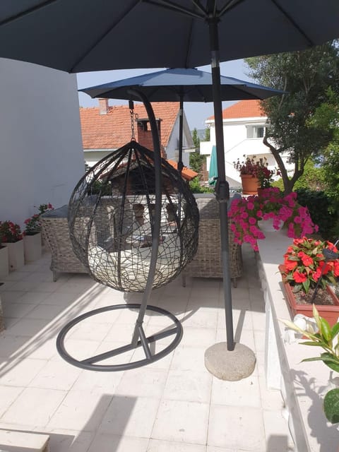 Patio, Garden, Garden view