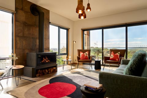 View (from property/room), View (from property/room), Living room, Seating area, fireplace, fireplace