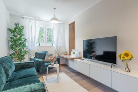 Apartment Norah with private parking Apartment in Pula