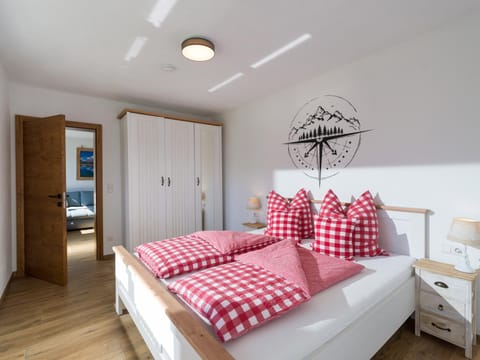 Bed, Bedroom, wardrobe