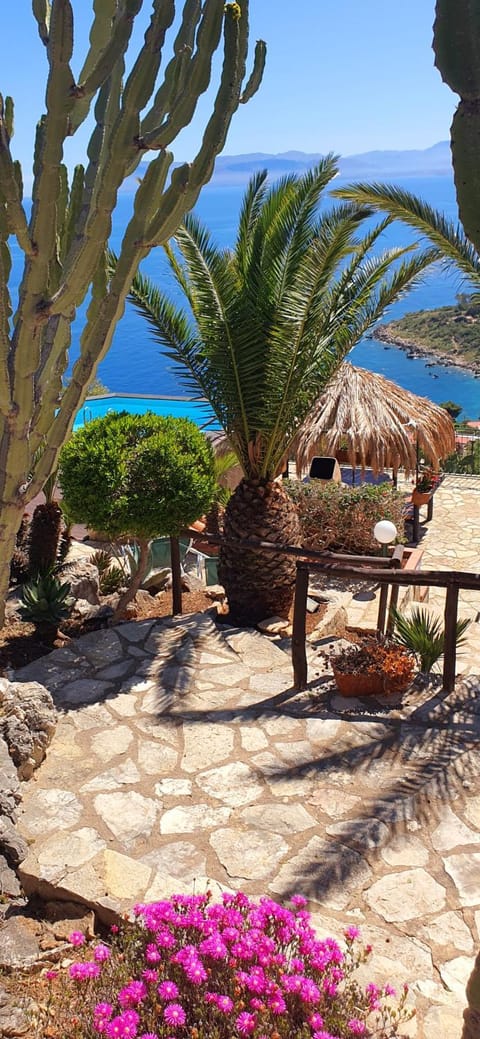 Garden, Garden view, Sea view