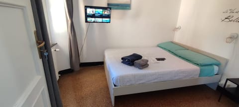 Genova Rooms Brignole B Bed and Breakfast in Genoa