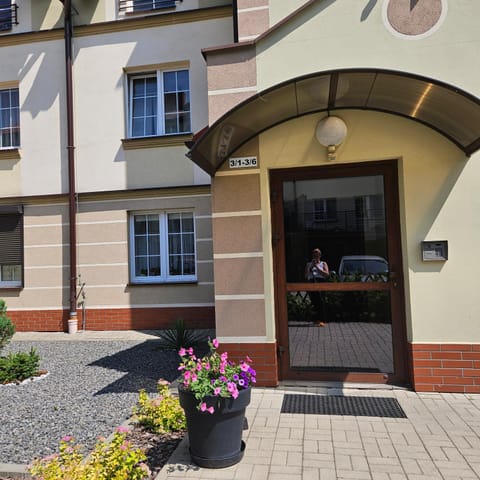 Artystyczna przestrzeń z widokiem na jeziora Apartment in Pomeranian Voivodeship