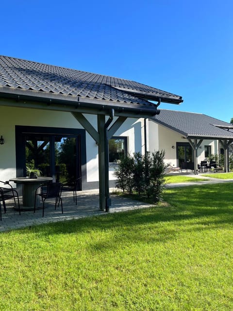Property building, Natural landscape, Activities, View (from property/room), Balcony/Terrace, Garden view, Family, Parking, internet, pet friendly