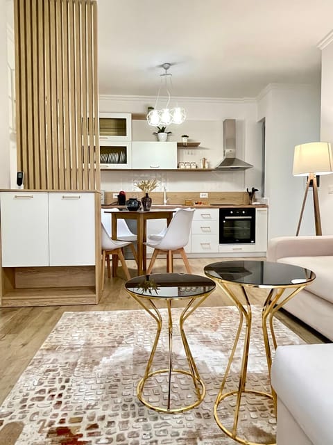 Kitchen or kitchenette, Living room, Seating area