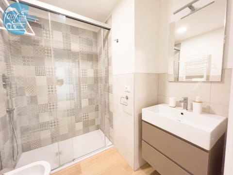 Cavana 10 Tirabora Short Rent, con parcheggio privato Apartment in Trieste