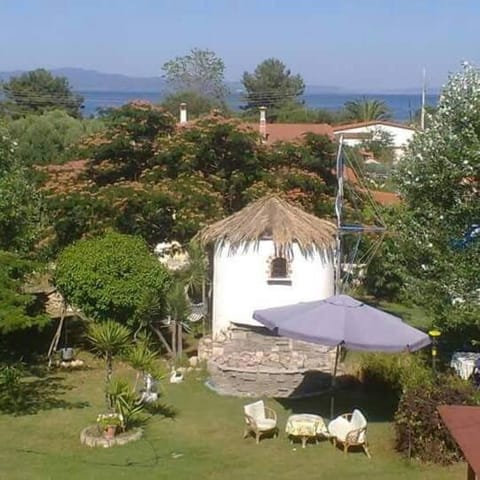 Benjamin's Rooms Apartment hotel in Halkidiki