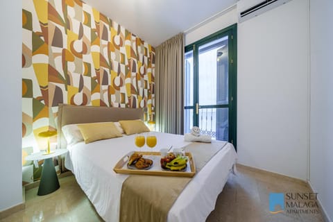 Facade/entrance, Bed, Photo of the whole room, Bedroom
