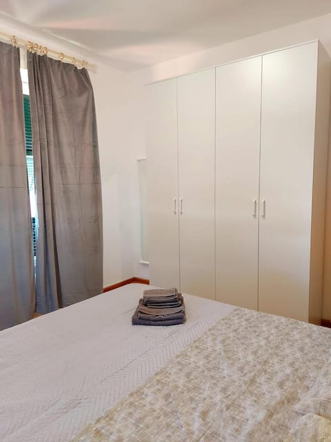 Genova Rooms Serra C Bed and Breakfast in Genoa