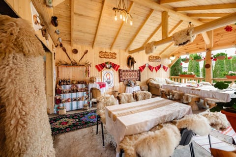 Dining area, Breakfast