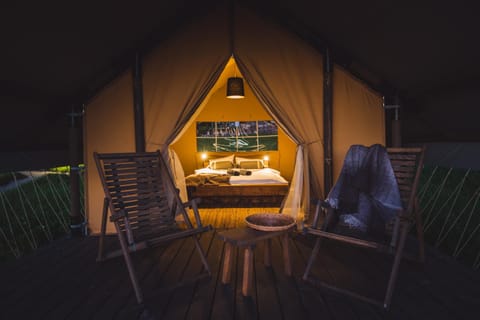 Bed, Balcony/Terrace, Bedroom, Sunset