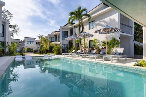 Pool view, Swimming pool