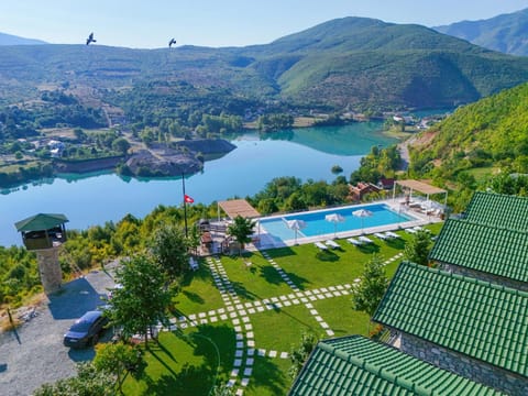 Day, Natural landscape, Bird's eye view, Lake view, Mountain view, Pool view, Swimming pool