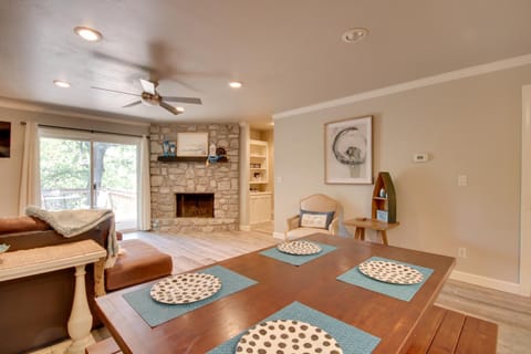 Townhouse at the Mouth of Drowning Creek! House in Lake O The Cherokees