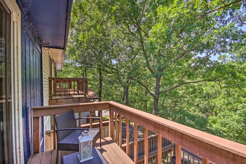 Townhouse at the Mouth of Drowning Creek! House in Lake O The Cherokees