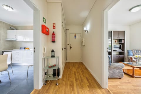 Kitchen or kitchenette, Living room