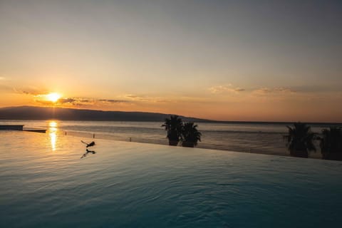 Natural landscape, Swimming pool, Sunrise