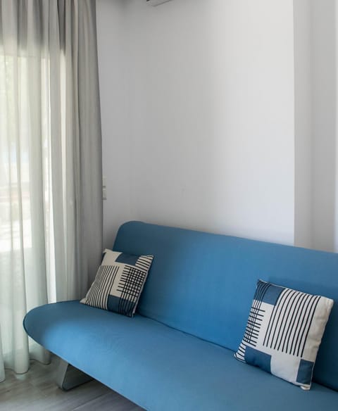 Blue Side Studios Apartment in Magnesia Prefecture, Greece
