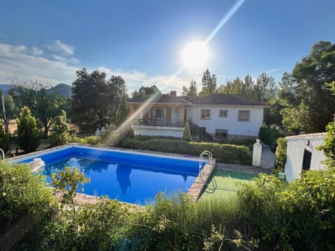 Property building, Pool view, Swimming pool, Swimming pool