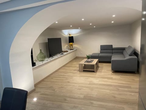 Lounge or bar
