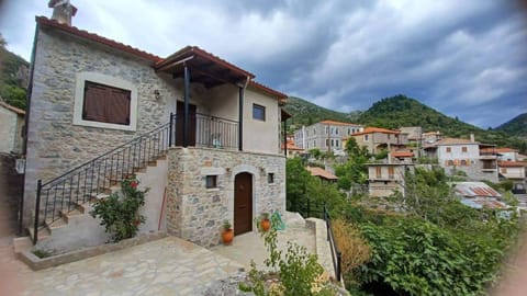 Property building, Neighbourhood