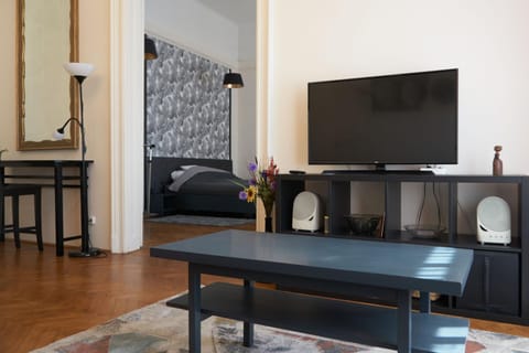 Communal lounge/ TV room, Living room, Photo of the whole room