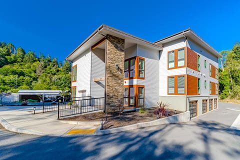 Serenity at Deerhaven #A Apartment in Gold Beach