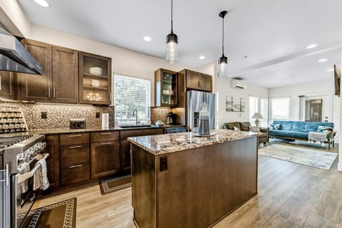 Serenity at Deerhaven #A Apartment in Gold Beach