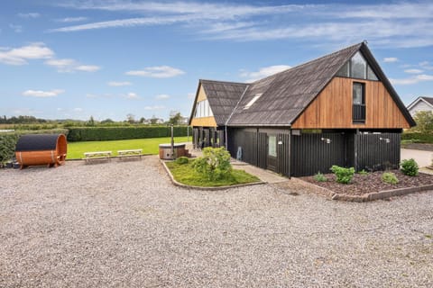 9 Rooms Amazing Sommerhouse House in Region of Southern Denmark