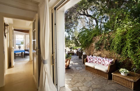 Garden, Decorative detail, Bedroom