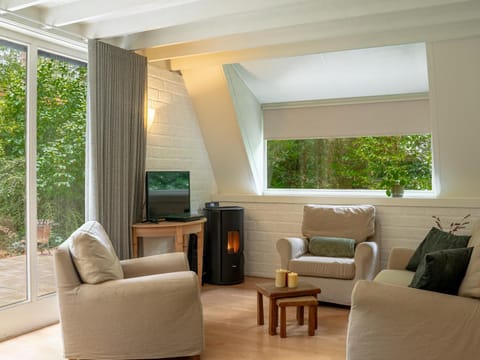 Boshuisje Rekem - Boris House in Limburg (province)