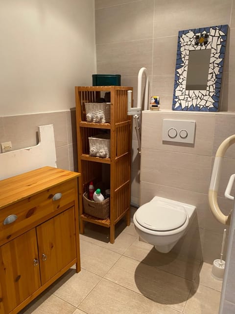 Maison le Rêve Bed and Breakfast in 06340 La Trinité, France