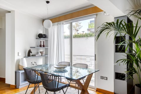 Balcony/Terrace, Dining area