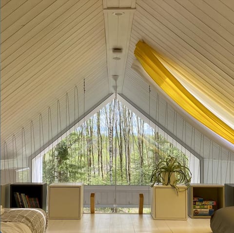 Bedroom, Garden view