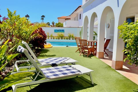 Patio, Garden, Garden, Balcony/Terrace, Pool view, Swimming pool, sunbed