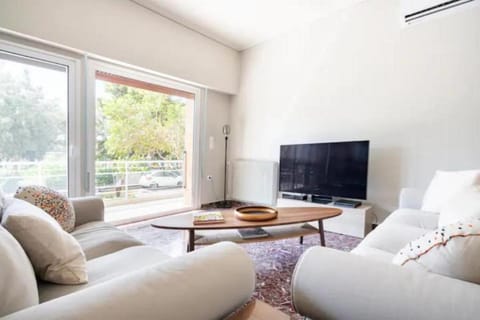 TV and multimedia, Balcony/Terrace, Seating area