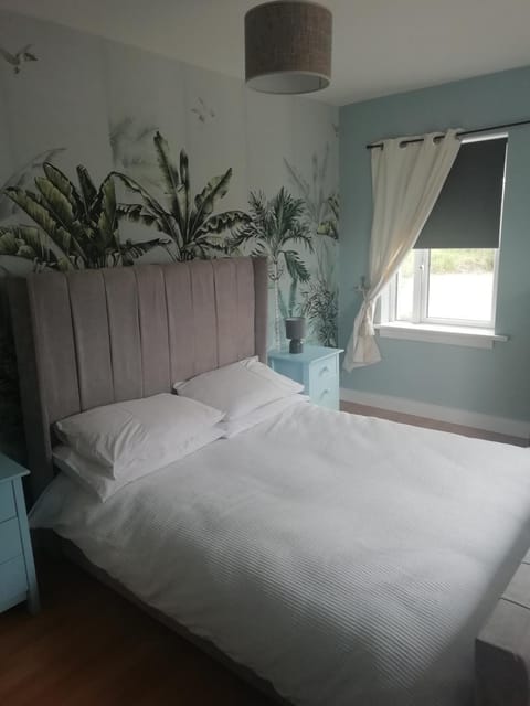 LOCH CONNELL LODGE Annagry rooms 1 2 3 4 5 Country House in County Donegal