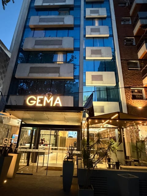 Property building, Facade/entrance