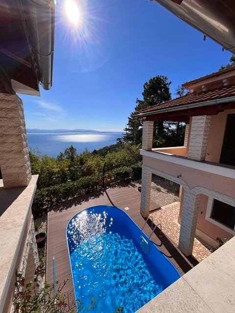 Day, Natural landscape, Pool view, Sea view, Swimming pool, Swimming pool, sunbed