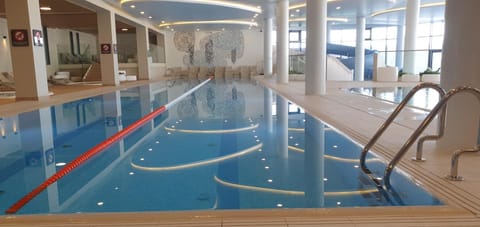 Swimming pool, Swimming pool